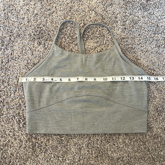 Stori by Katy Hearn Heathered Ash Gray Legend Cropped Shelf Tank - Picture 2 of 9